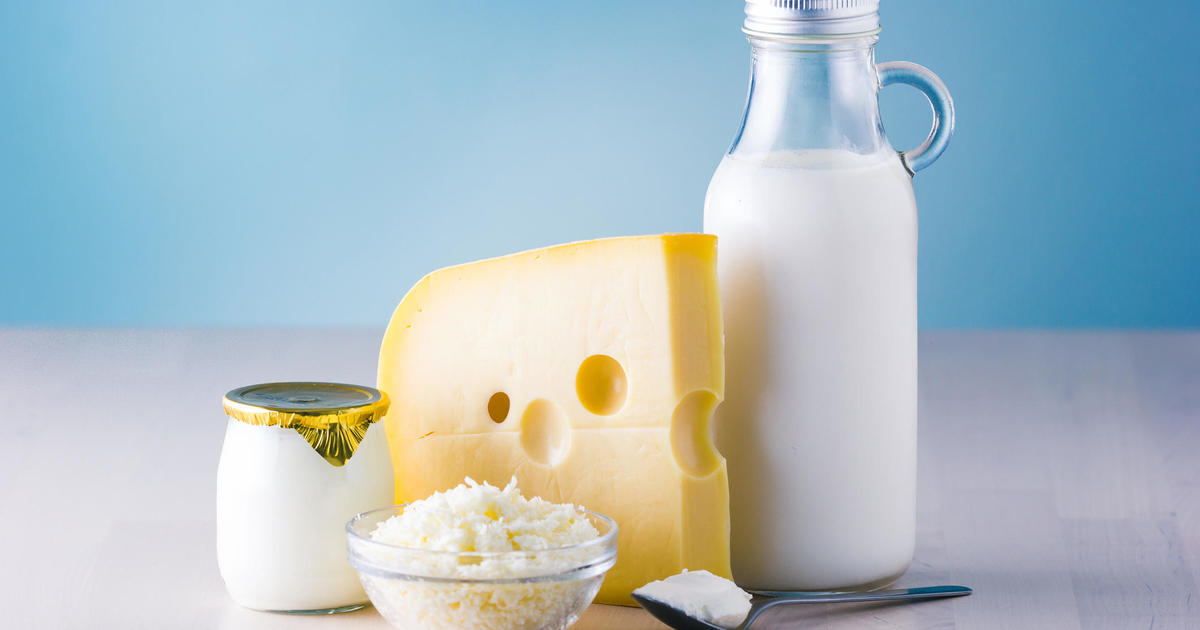 How much cheese should you eat every day? A nutrition expert talks about dairy products.