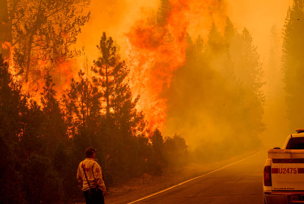 TOPSHOT-US-ENVIRONMENT-CLIMATE-FIRE 