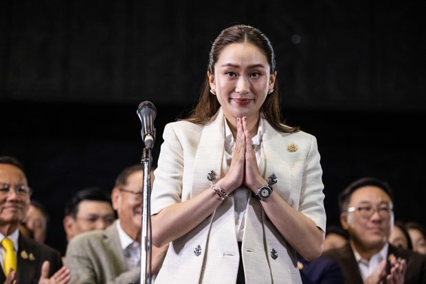 Paetongtarn Shinawatra torna-se o novo primeiro-ministro da Tailândia