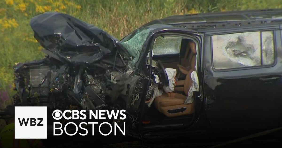 3 killed in New Hampshire crash and more top stories - CBS Boston