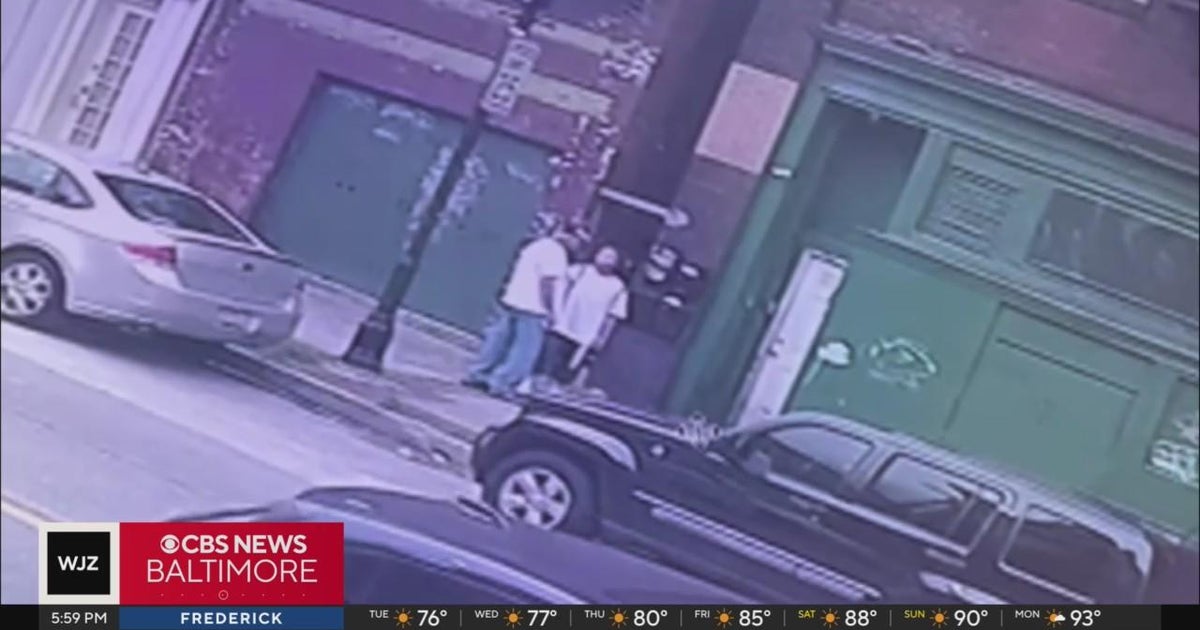 Video shows deadly attack of 74-year-old in Fells Point - CBS Baltimore