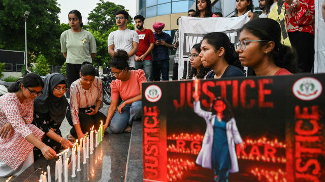 TOPSHOT-INDIA-WOMEN-DOCTORS-STRIKE 