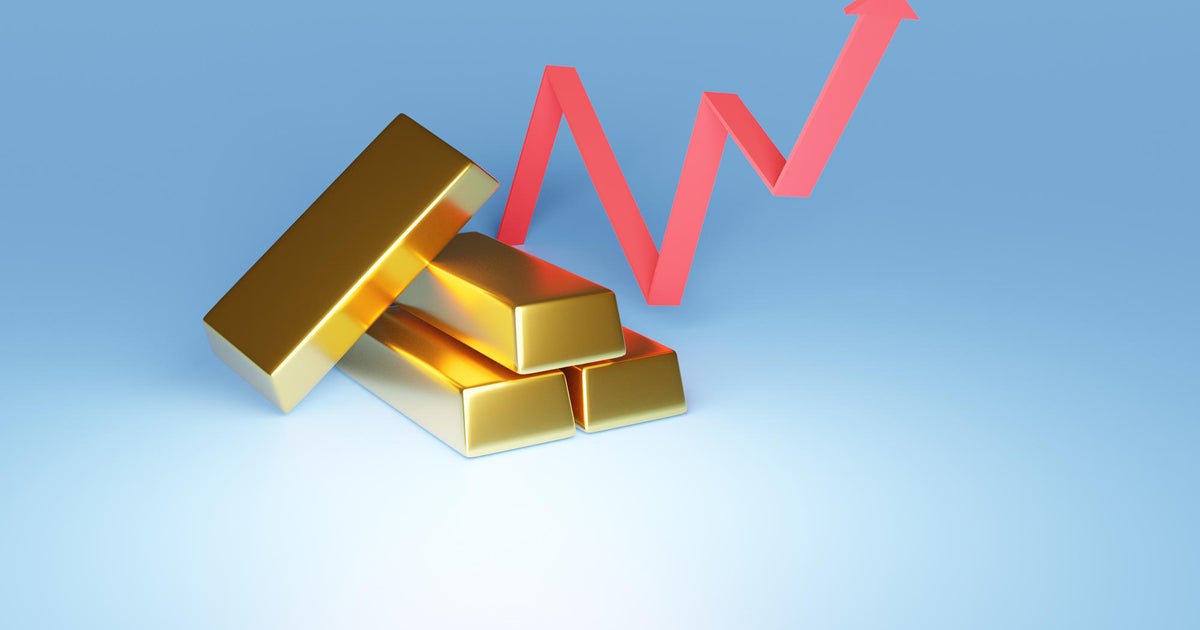 Gold prices surge to a new record high: 4 benefits of buying in Gold prices surge to a new record high: 4 benefits of buying in