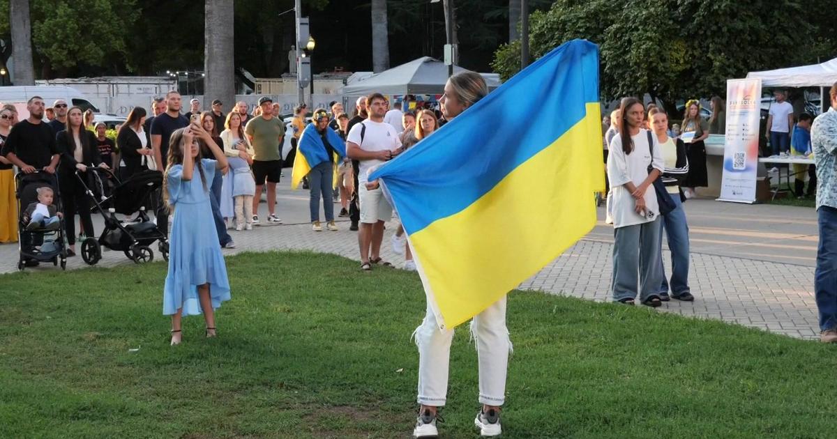 Ukrainians celebrate Independence Day at the California State Capitol, the third holiday in the war