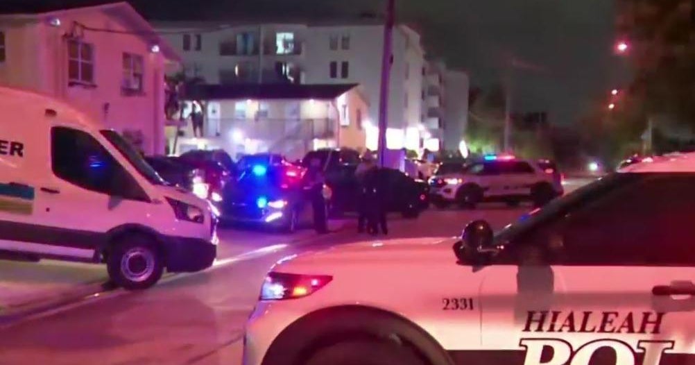 Hialeah couple dead in apparent murder-suicide, their son found unharmed, police say Hialeah couple dead in apparent murder-suicide, their son found unharmed, police say