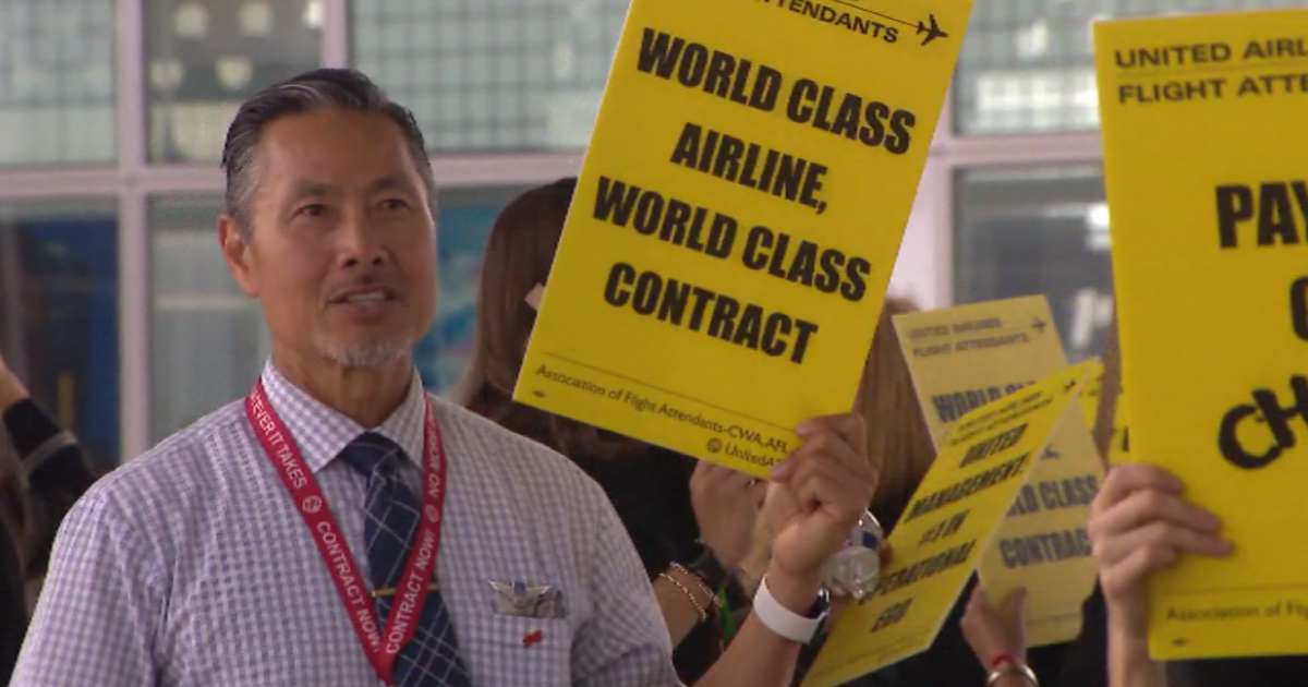 Flight attendants at Chicago-based United Airlines vote to strike