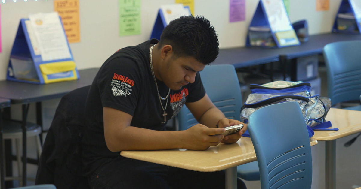 Two Virginia schools, two different approaches to students' phones