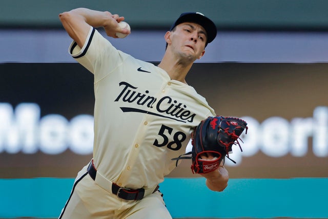 Braves Twins Baseball