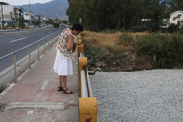 Greece's Volos struggles with fish die-off and stifling odor 