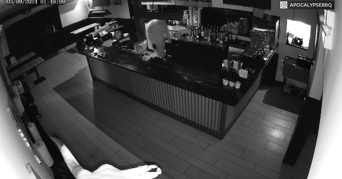 SW Miami-Dade restaurant owner puts up K reward after employee tips stolen SW Miami-Dade restaurant owner puts up K reward after employee tips stolen