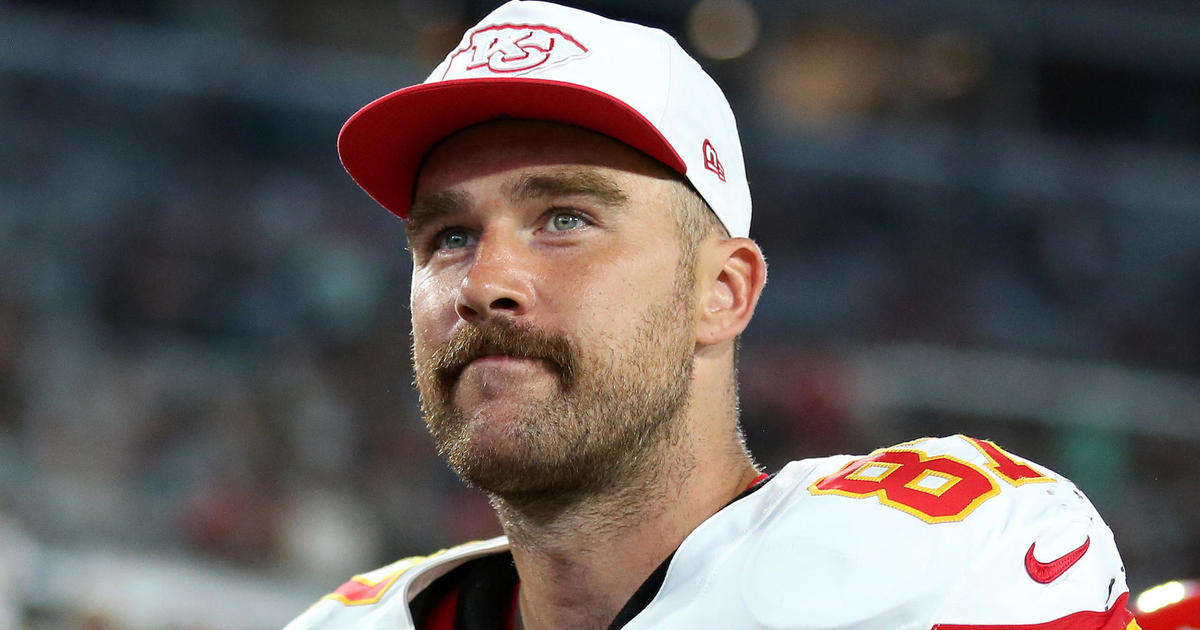 Travis Kelce shares how he navigates Taylor Swift fanfare