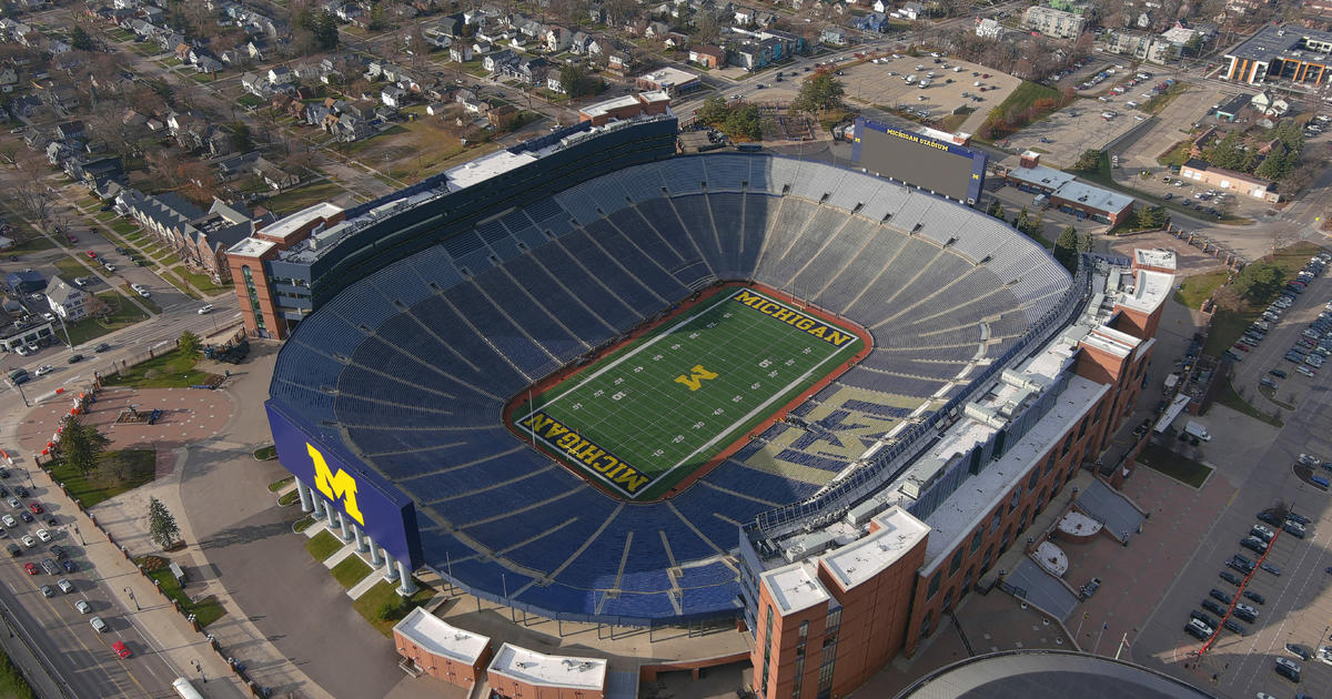 DNC to fly Trump banners at battleground state college football games