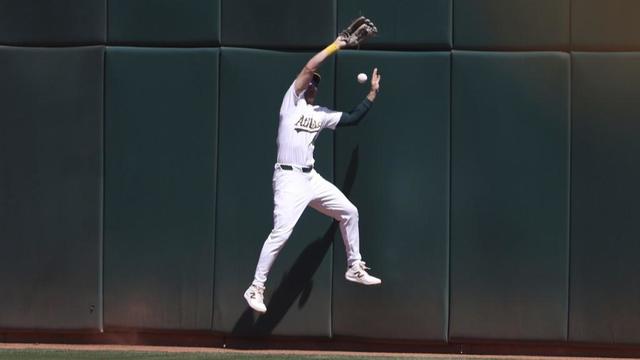 A's lose to Mariners 