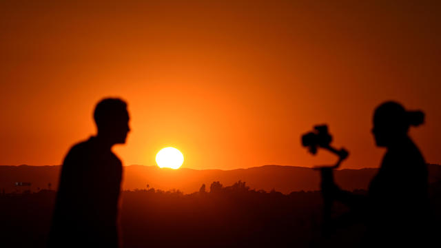 TOPSHOT-US-WEATHER-HEAT-CALIFORNIA 