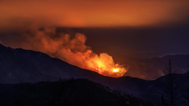 Line fire in San Bernardino National Forest, CA. 