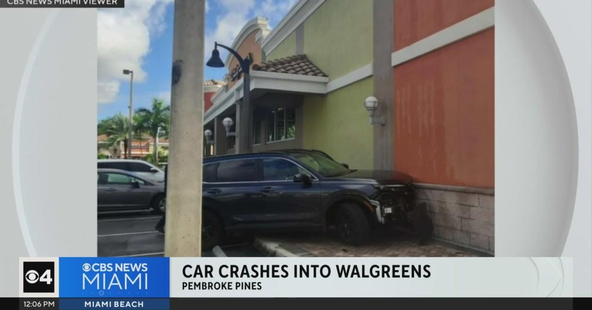 Car crashes into Pembroke Pines Walgreens - CBS Miami