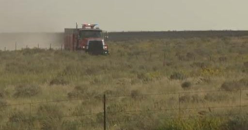 Wildfire burns nearly 1,000 acres on Colorado