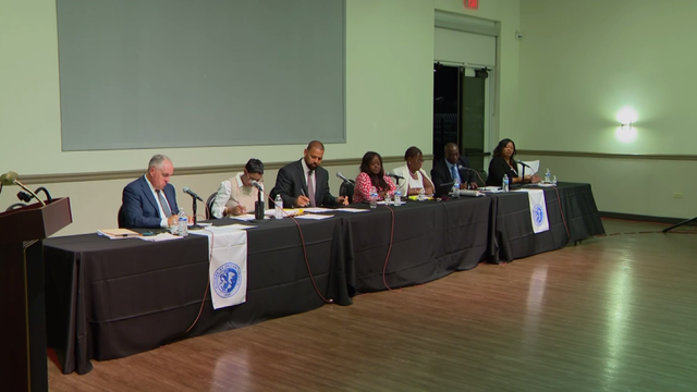 dolton-village-board-meeting-0912.png 