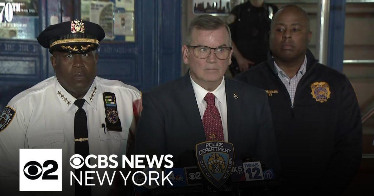NYPD provides update after officers fatally shoot man in Brooklyn - CBS ...