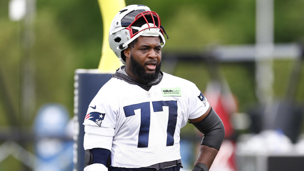 Patriots place Chukwuma Okorafor on Exempt/Left Squad list