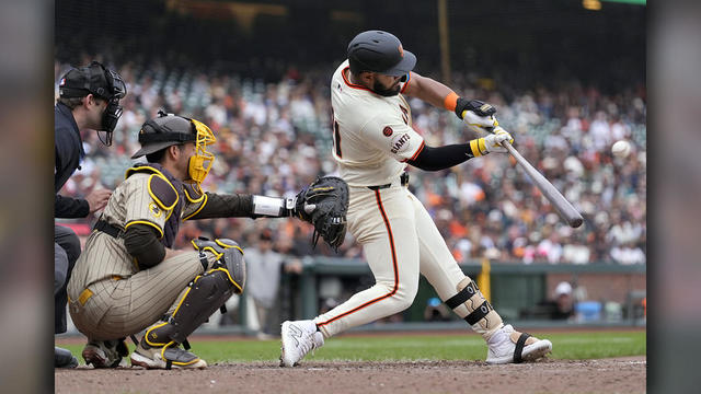 Padres - Giants Baseball 