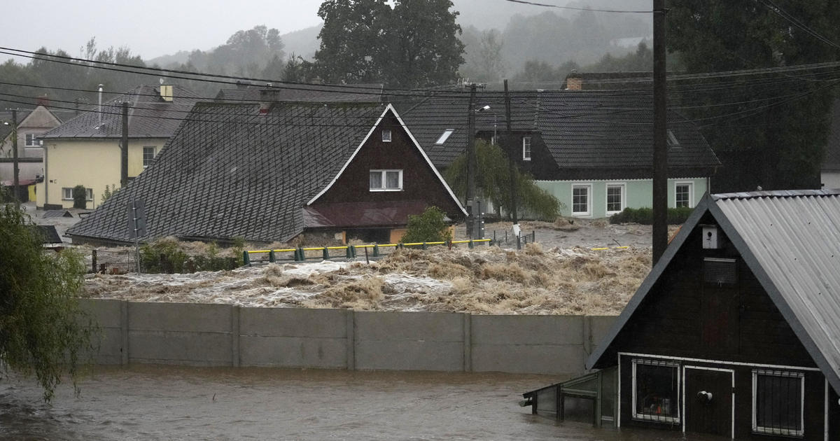 At least 8 dead, 4 missing as torrential rain and flooding hits Central Europe