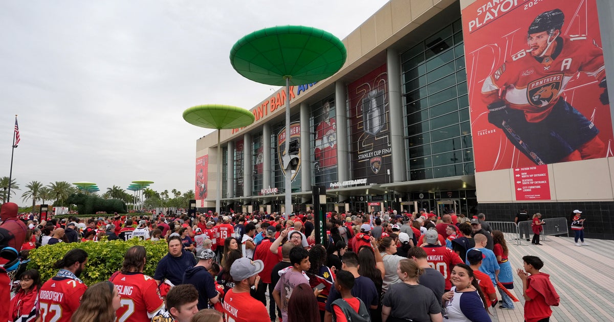 Stanley Cup champion Panthers agree to extend arena deal through at least 2033 Stanley Cup champion Panthers agree to extend arena deal through at least 2033