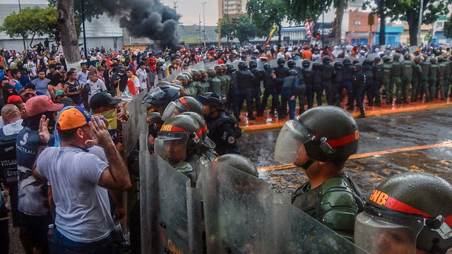TOPSHOT-VENEZUELA-ELECTION-VOTE-AFTERMATH-PROTEST