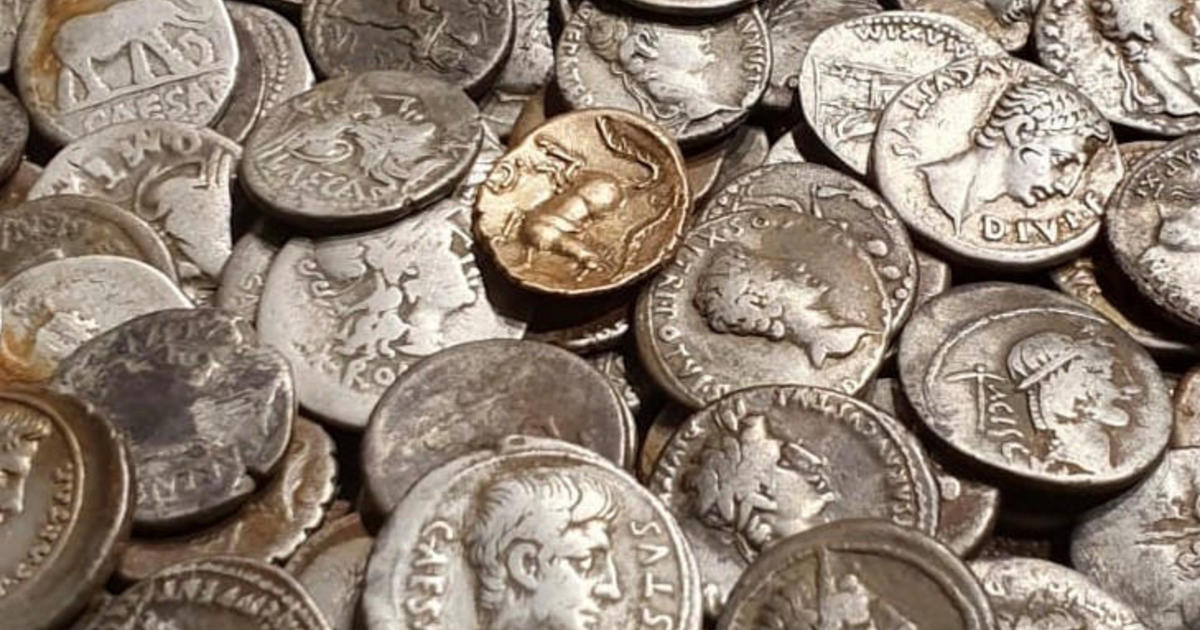 Metal Detectorist Uncovers Roman Coin Hoard