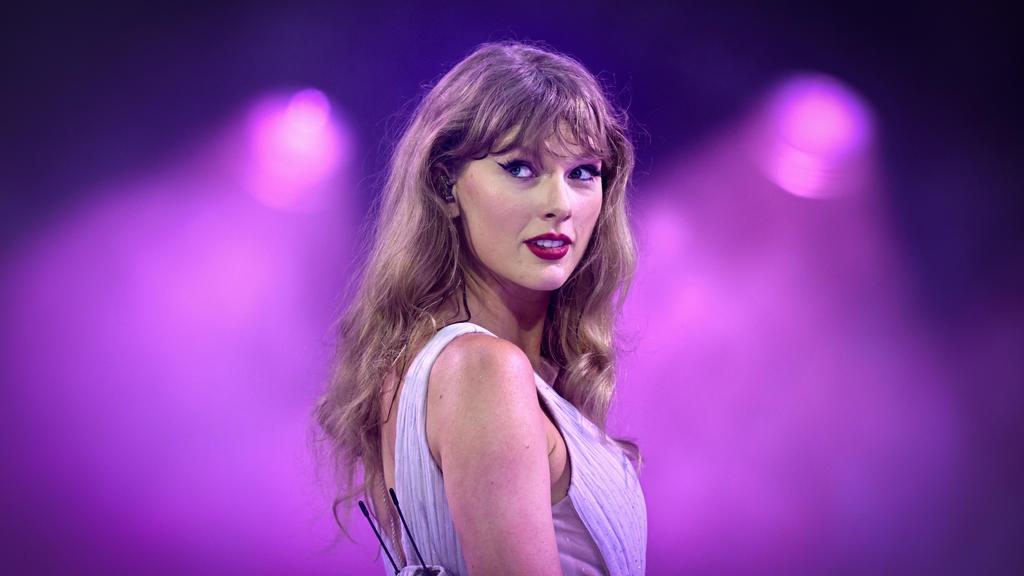 United says Taylor Swift concerts drove 25% uptick in demand