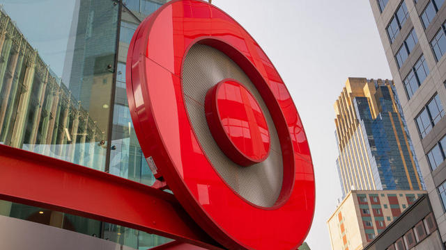 5p-PKG-Target-Downtown_WCCO1AC5.jpg 