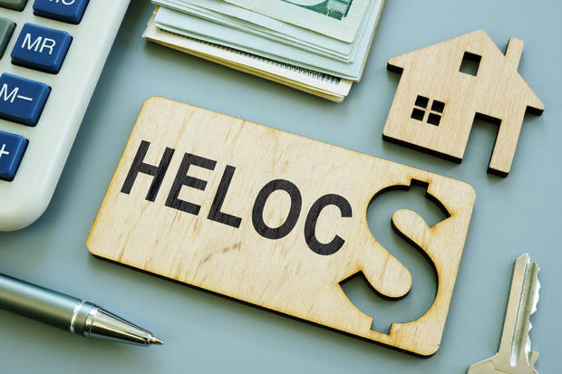 3 big HELOC benefits to know as interest rates drop