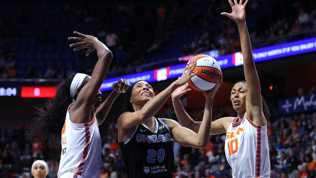 Chicago Sky v Connecticut Sun 