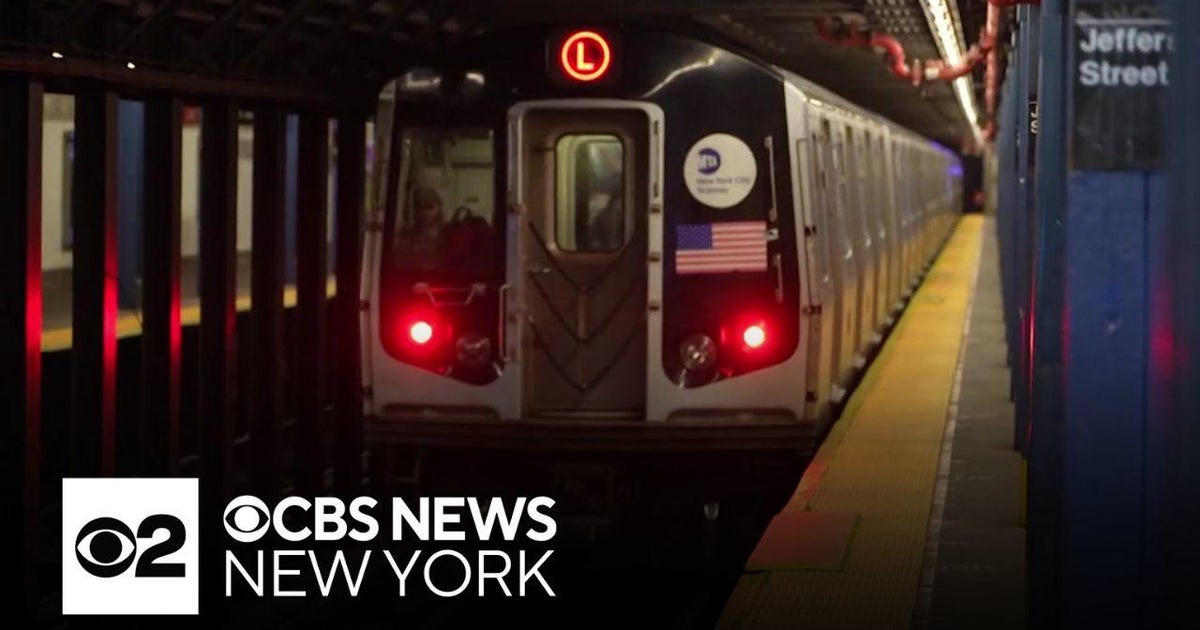 Police seek man who pushed woman onto subway tracks in Brooklyn - CBS ...