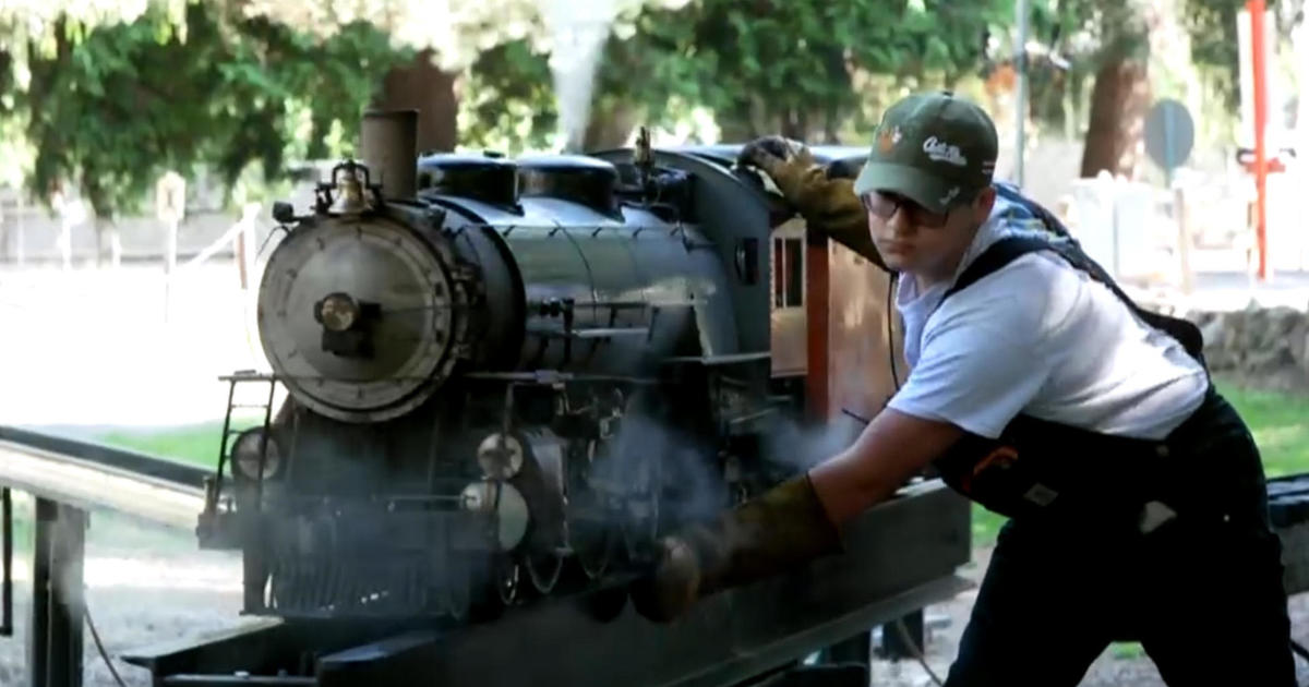 Mini train park in Oregon still going 70 years on