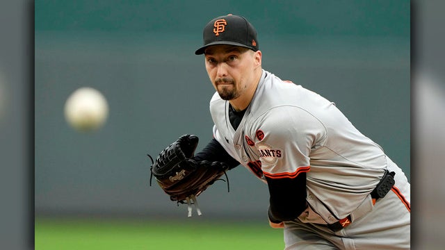 Giants - Royals Baseball