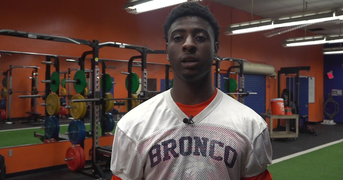 Meet CBS Miami Nat Moore Trophy nominee Homestead WR Cortez Mills Meet CBS Miami Nat Moore Trophy nominee Homestead WR Cortez Mills