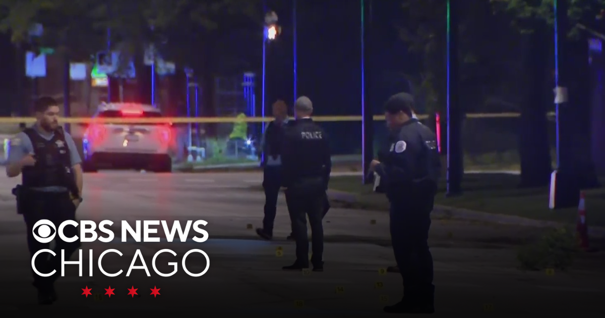 Woman found shot to death on Near South Side - CBS Chicago
