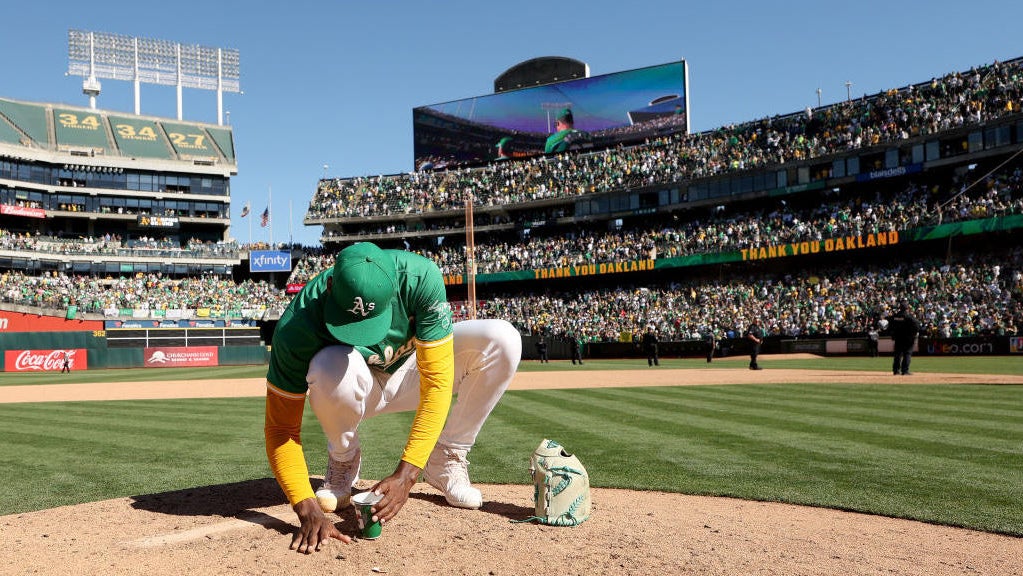 Oakland A's win last game at Coliseum in emotional farewell CBS San