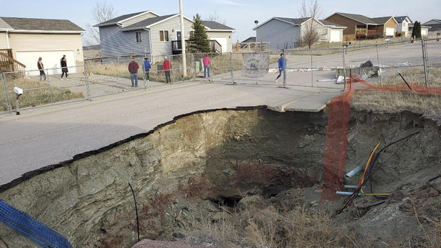 Neighborhood Sinkholes 