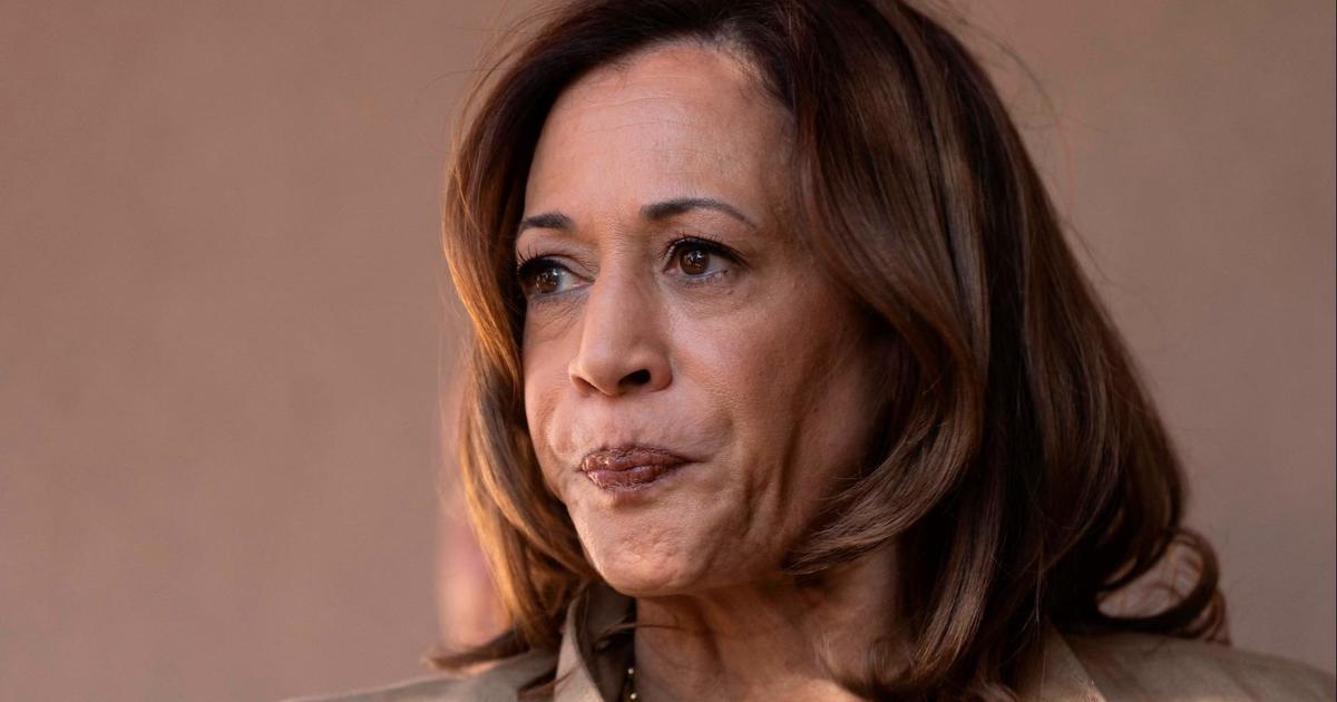 Harris looks to cut into voters who trust Trump on the border