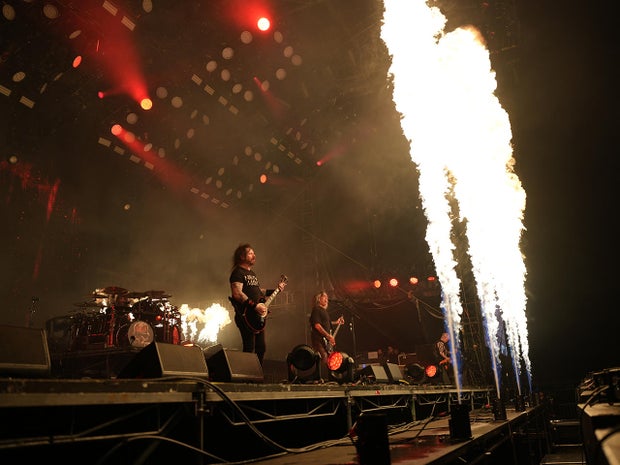 jake-barlow-riot-fest-slayer-pyrotechnics.jpg