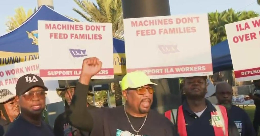 Striking workers at Miami, Fort Lauderdale ports demand higher pay Striking workers at Miami, Fort Lauderdale ports demand higher pay