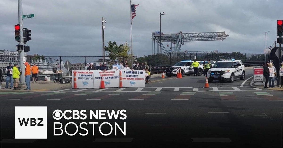 Dock worker strike shuts down shipping port in Boston - CBS Boston