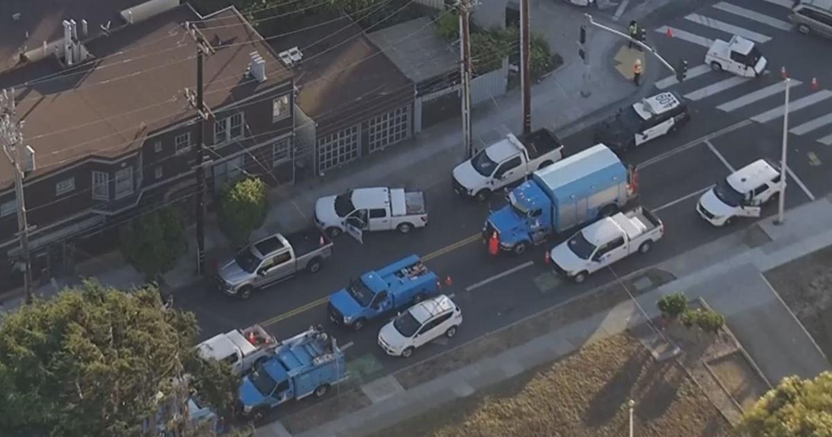 San Francisco firefighters evacuate some Bret Harte residents due to a reported gas leak