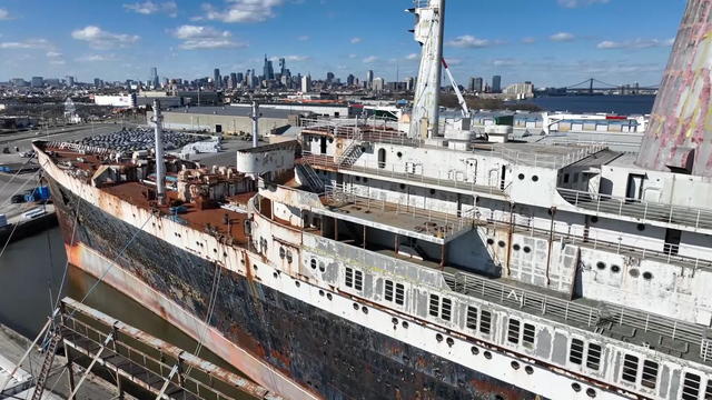 SS United States in South Philadelphia 