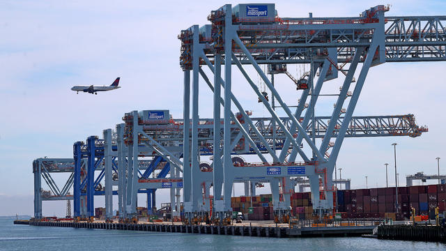 boston port dockworkers 