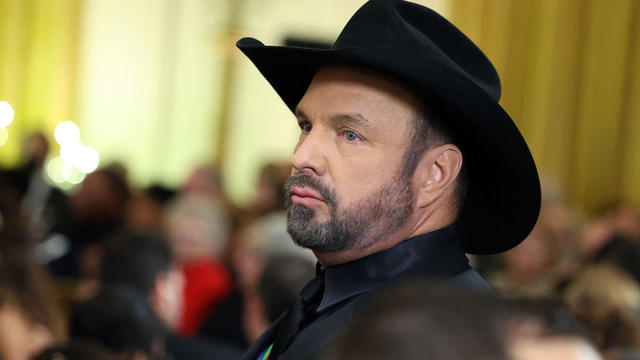 Singer Garth Brooks 