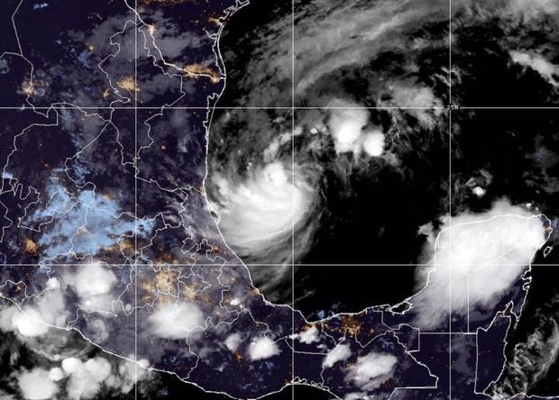 Hurricane Milton - Figure 1