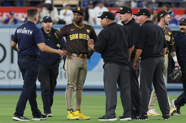 MLB: NLDS Game 2- Dodgers v Padres 